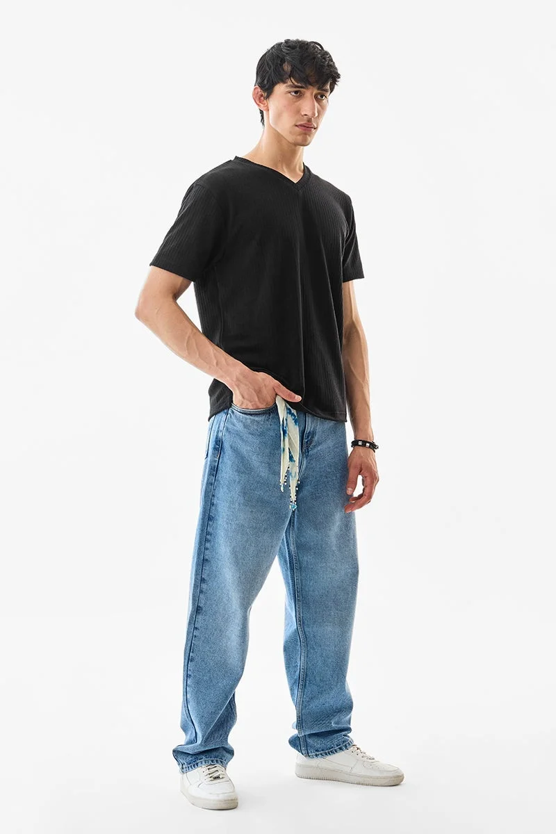 سنيتش تيشيرت بياقة على شكل حرف  بقصة منتظمة ومرونة